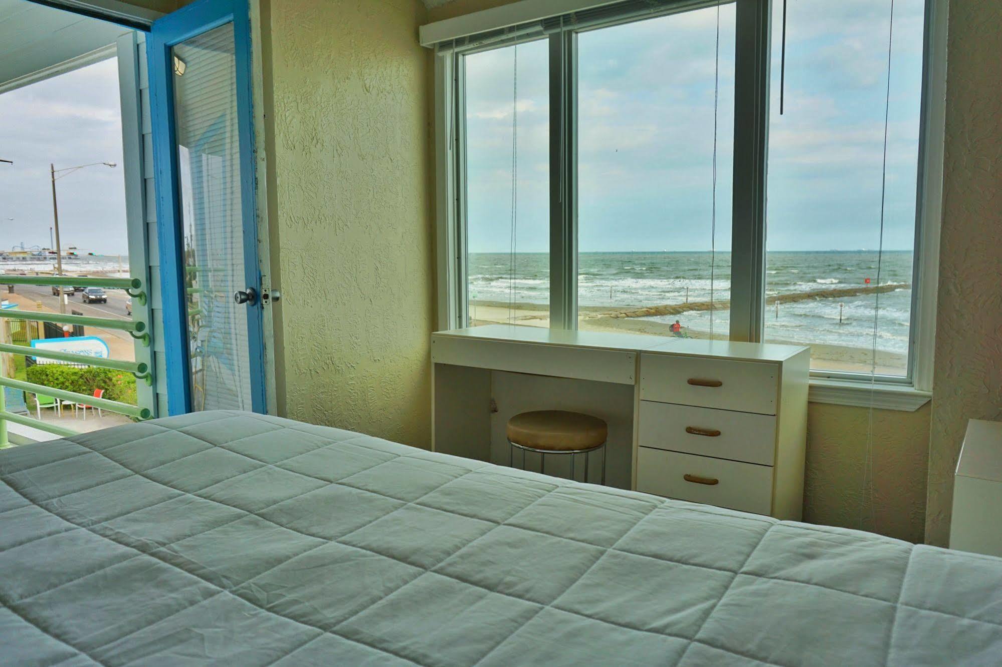 Four Seasons On The Gulf Villa Galveston Bagian luar foto